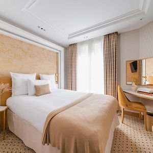 Classic Single Room